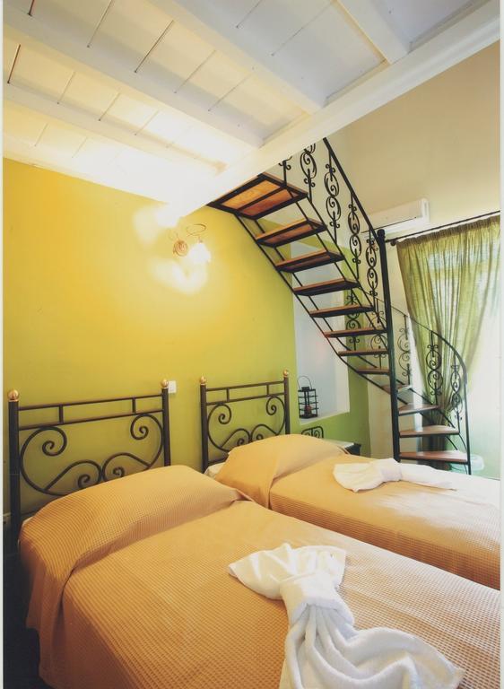 Melodia Apartment Tinos Bilik gambar