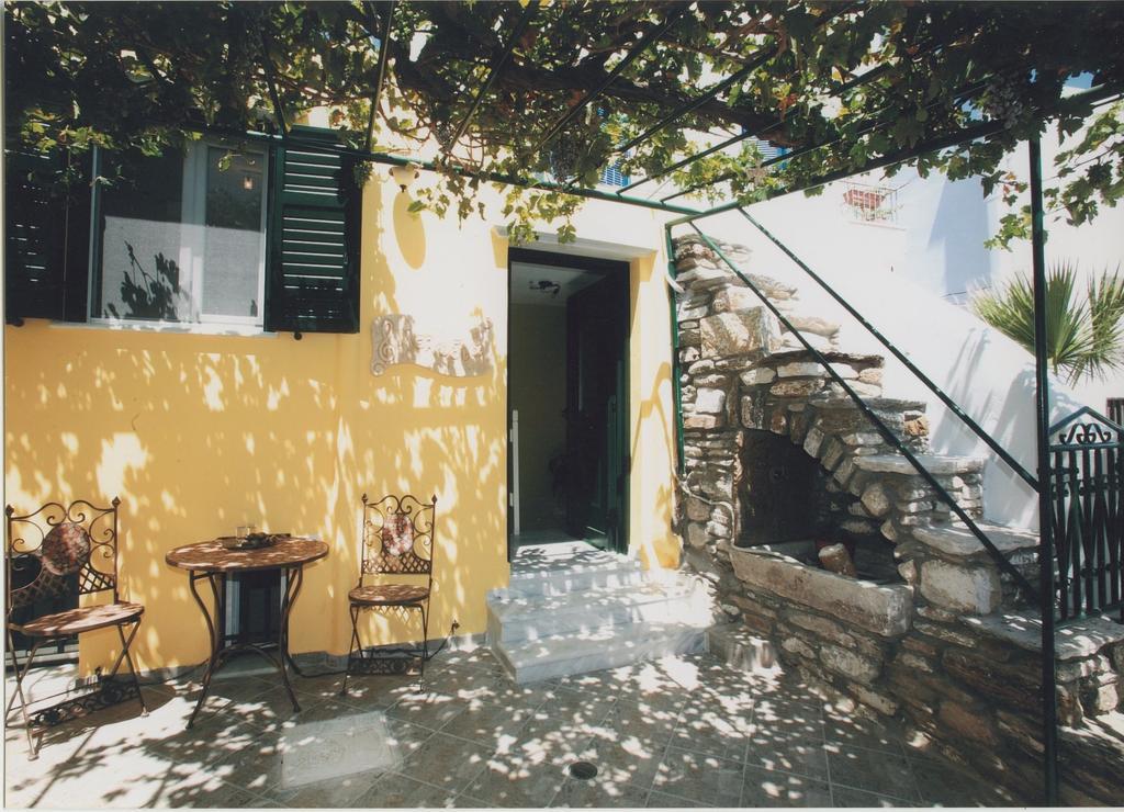 Melodia Apartment Tinos Bilik gambar