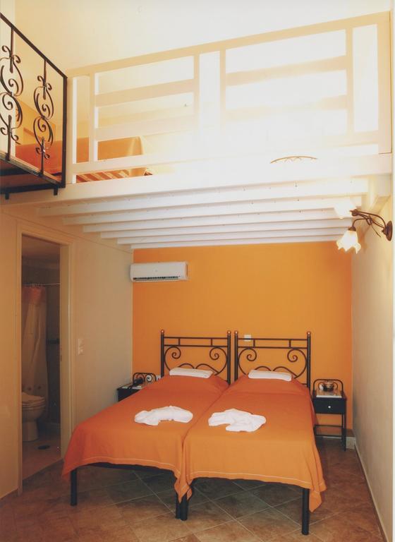 Melodia Apartment Tinos Bilik gambar